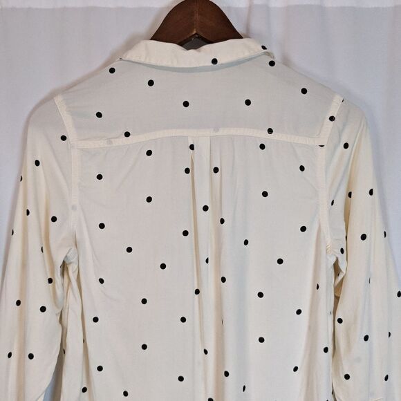 Old Navy Long Sleeve Polka Dot Button Down Top - Picture 6 of 8